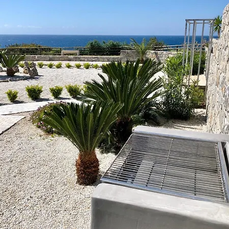 Seaside Crete - Dream Oceanfront Getaway Tatil Evi Ierápetra
