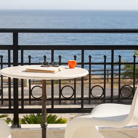 Seaside Crete - Dream Oceanfront Getaway * Ierápetra